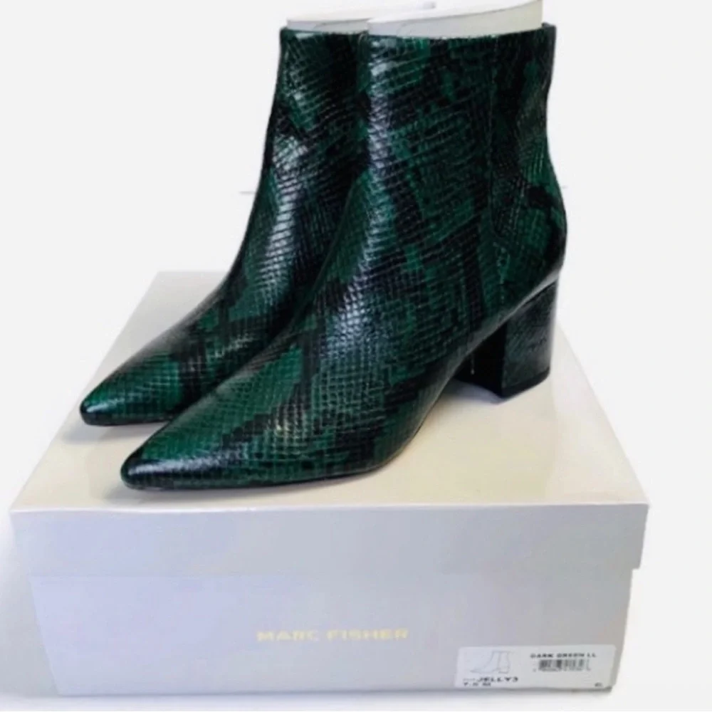 Marc Fisher Green & Black Jelly Booties Size 7 - Picture 2 of 8